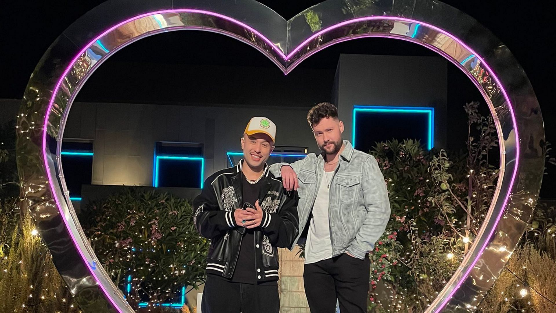 The duo made the islanders groove with their energetic performance (Image via X/@calumscott)